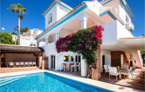 Gorgeous Home In Riviera Del Sol With Kitchen Sitio De Calahonda
